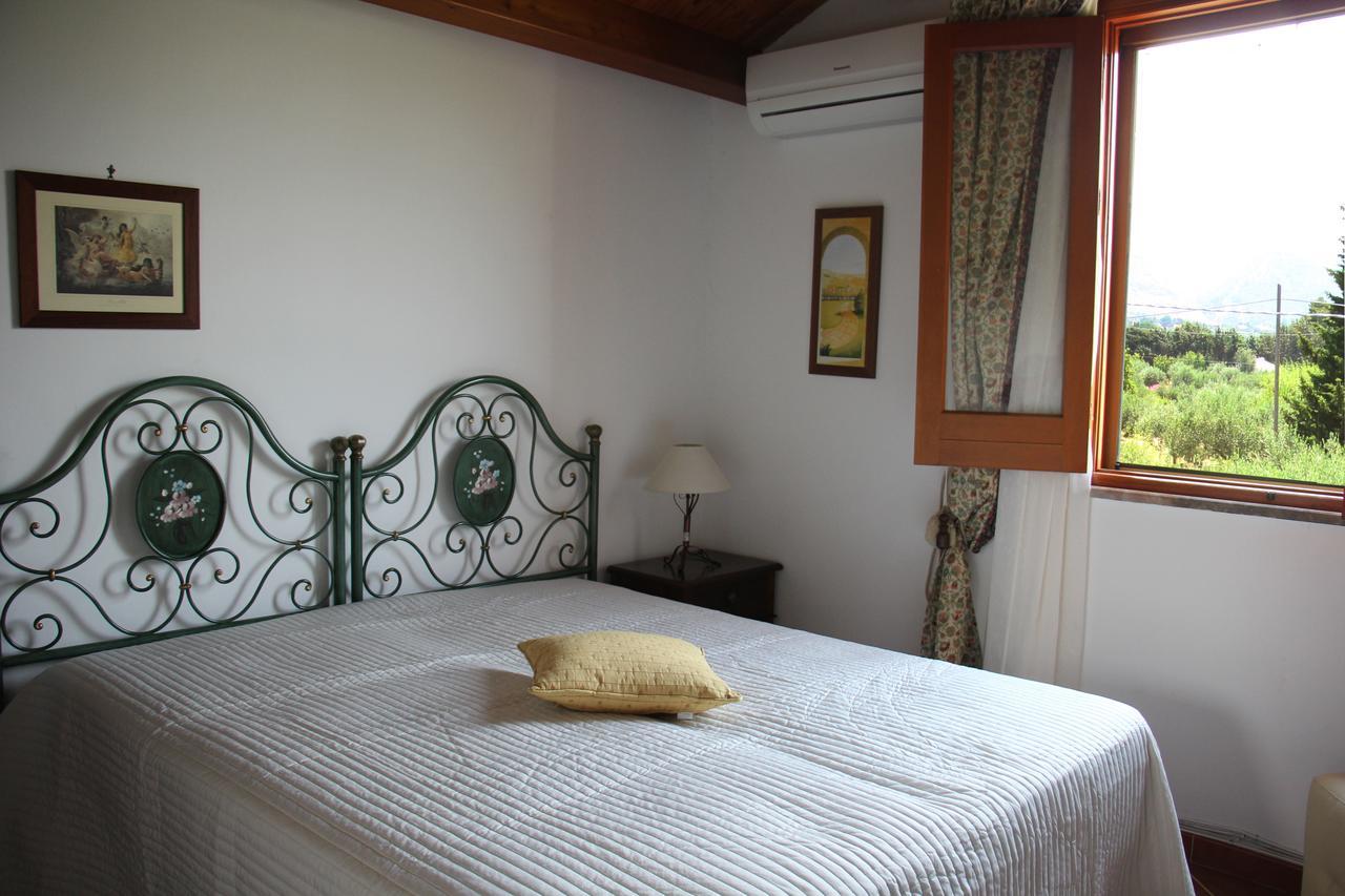 Uliveto House Bed and Breakfast Castellammare del Golfo Buitenkant foto